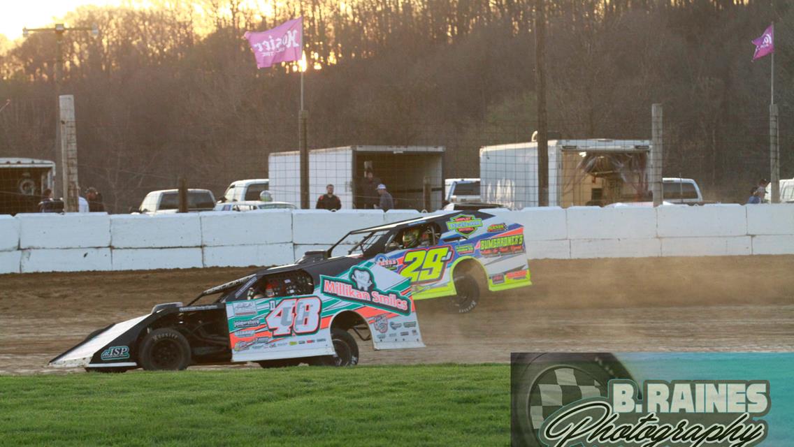 Derek Groomer scores second win of 2022 at Paragon