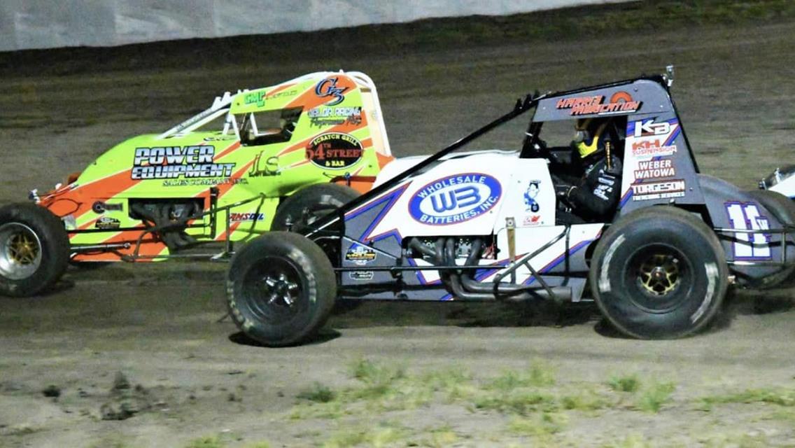 Burks Wins Third Straight At I-35!