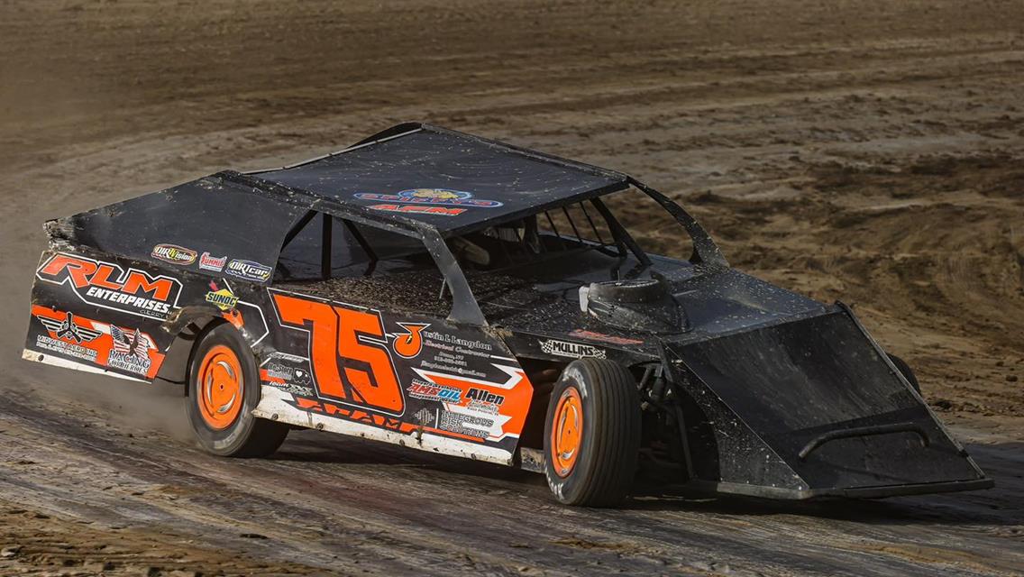 Oakshade Raceway (Wauseon, OH) – Summit Modified Nationals – Birthday Race – July 12th, 2025. (Tyler Carr Photo)