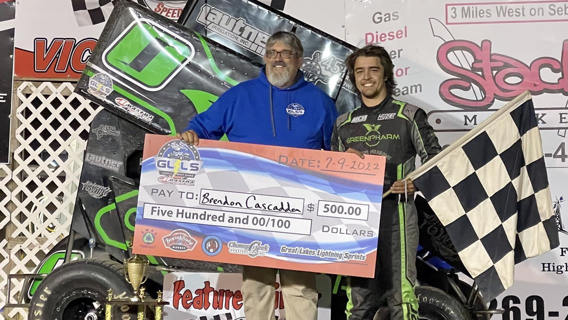 Cascadden Sweeps the Weekend