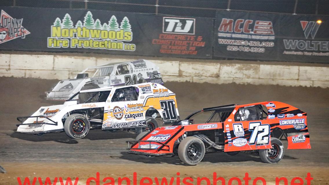 YARIE COPS OUTAGAMIE MODS; WENZEL WINS STOCK CAR BATTLE &amp; WAR (DeMars first time sportmod winner as champions crowned in all divisions).