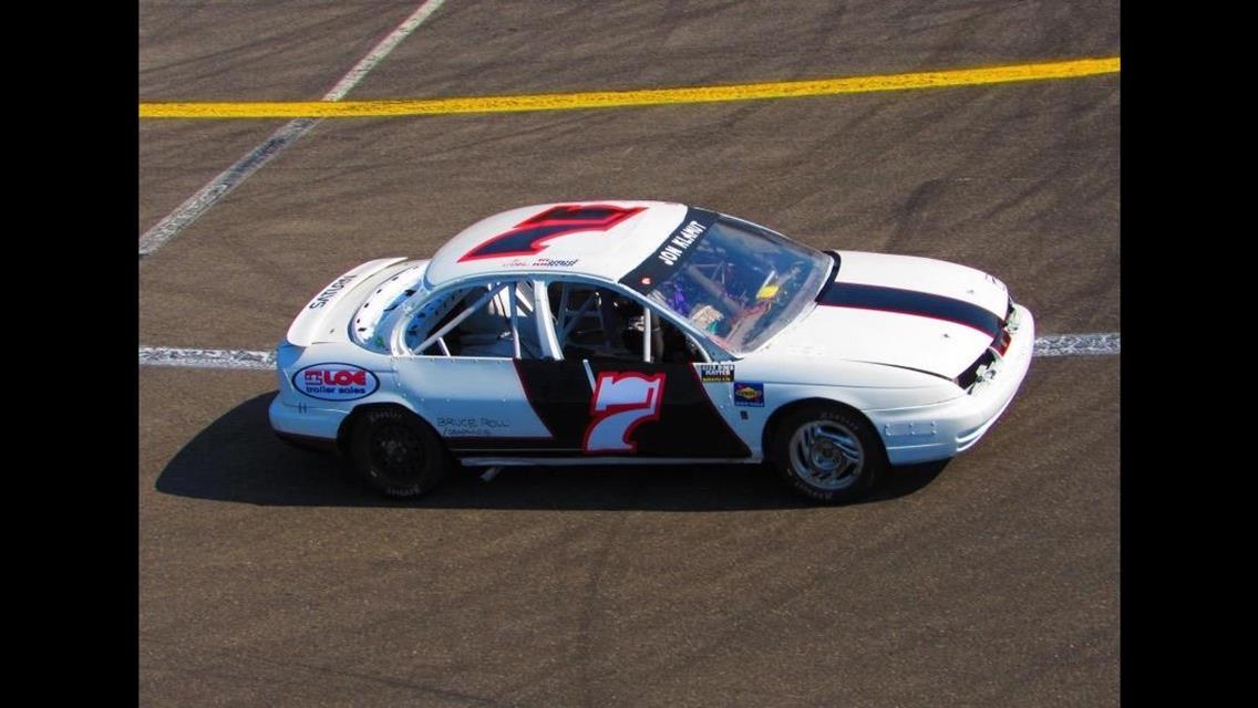 Meet the Driver - Jon Klamut, #7 Grandpa Dog 4 Cylinder Pro