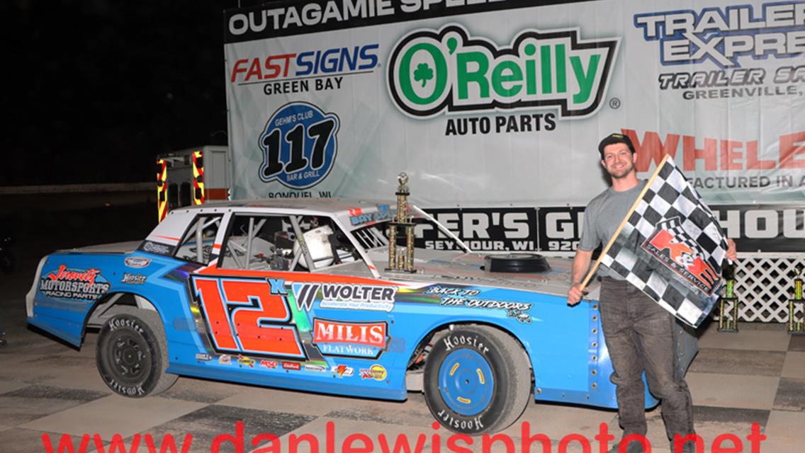 SCHEFFLER SAILS TO CAUTION FREE, OUTAGAMIE OPENER LATE MODEL WIN