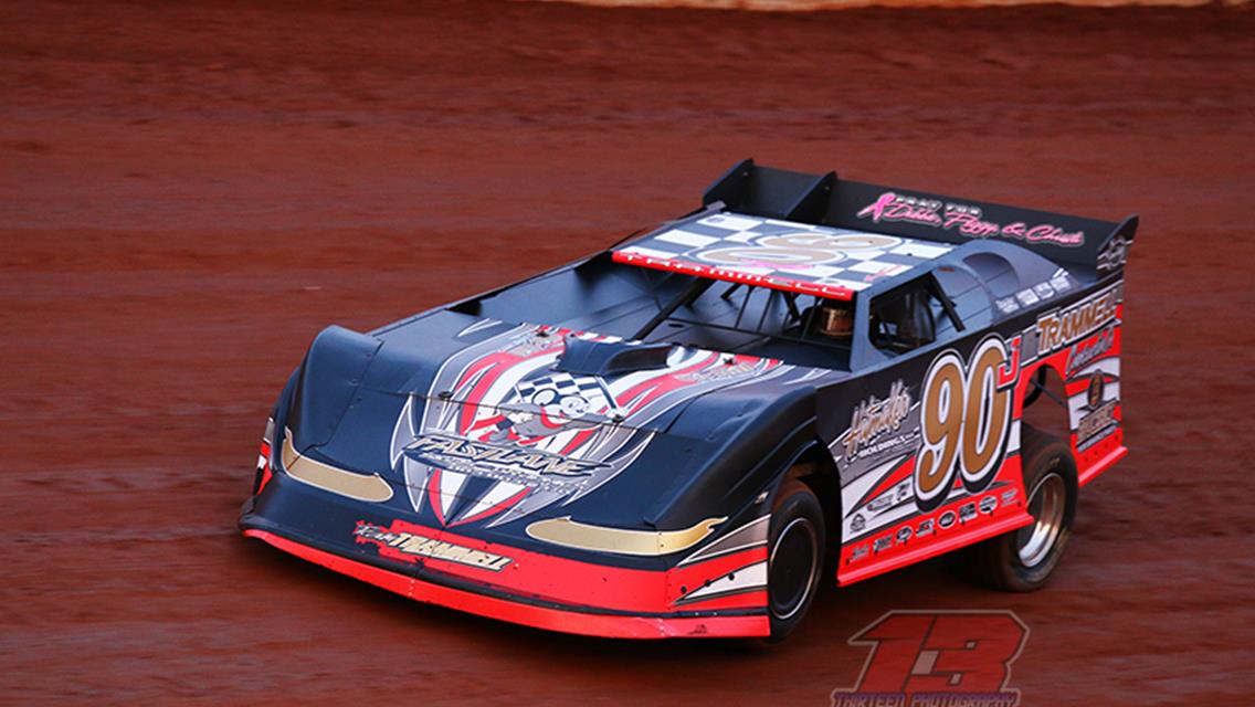 Trammell holds off Knuckles for late model win