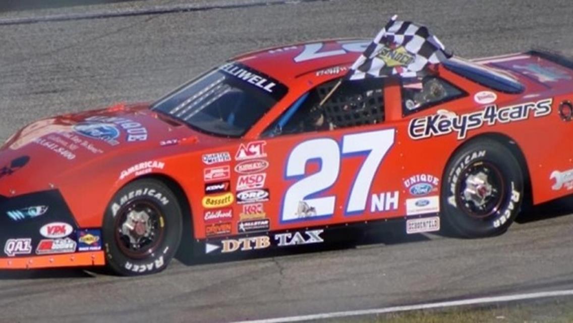 Double Down: Helliwell sweeps the weekends action