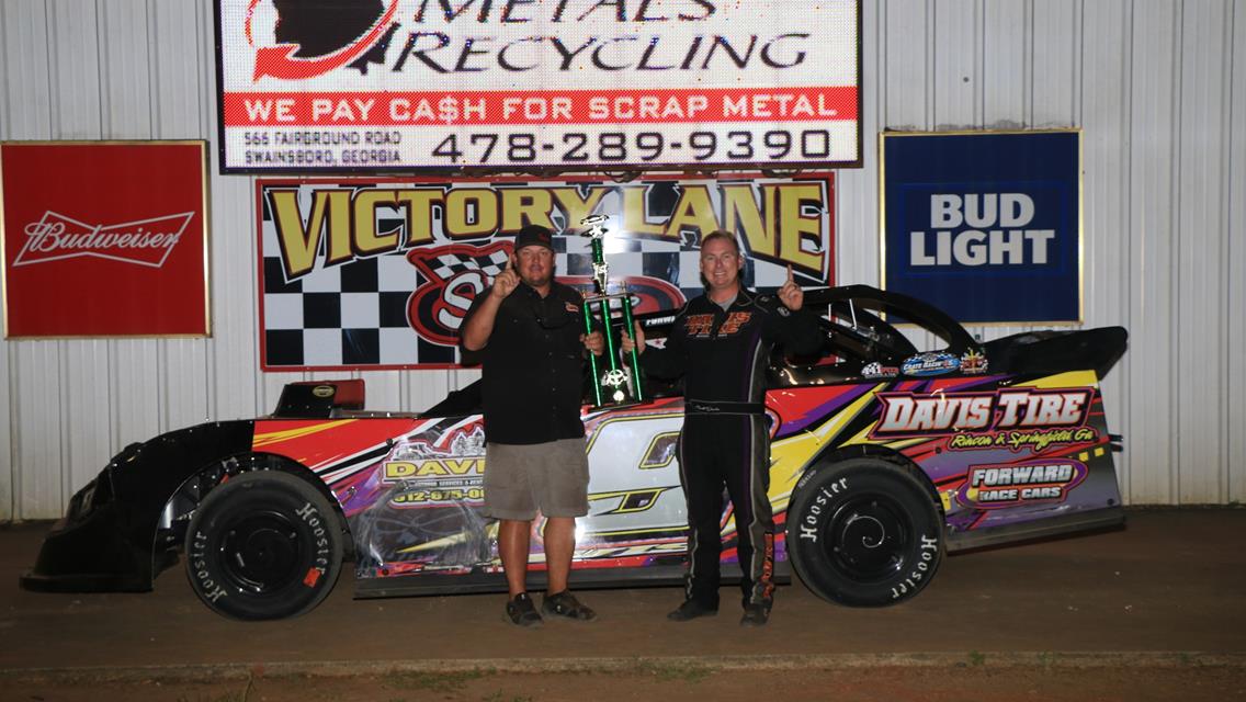 Coffey and Davis Claim Feature Wins at Swainsboro Raceway Friday Night