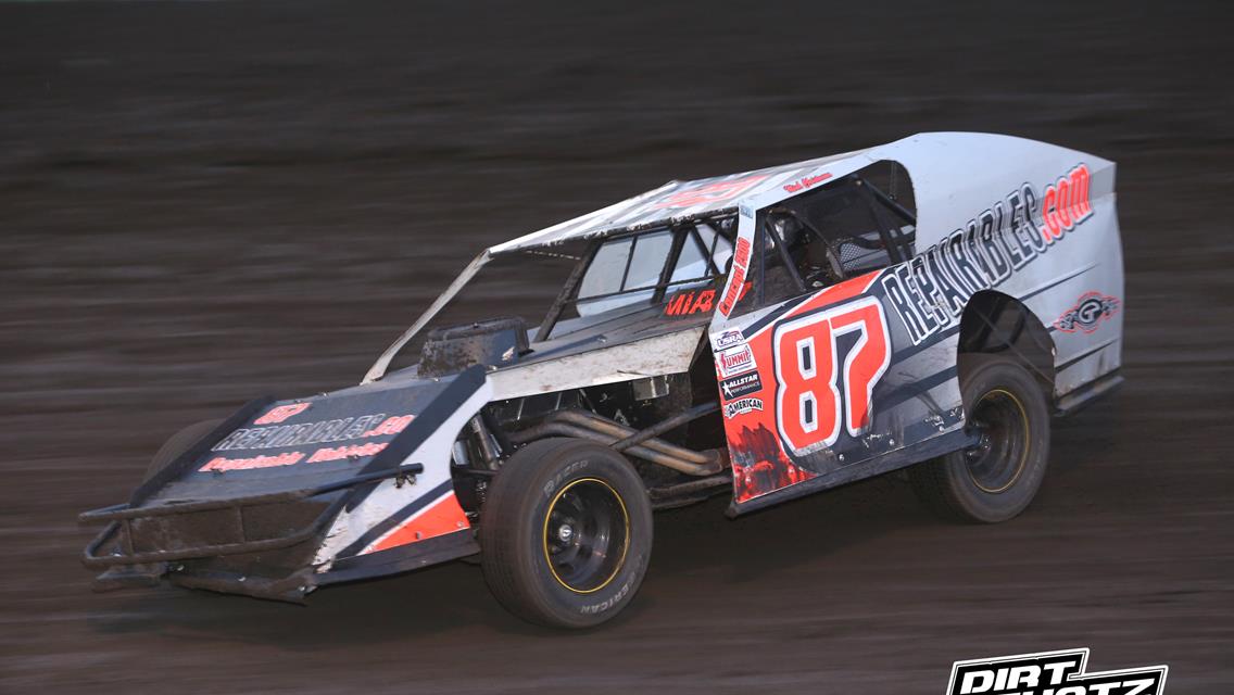 Goos scores Saturday night win at I-90 Speedway