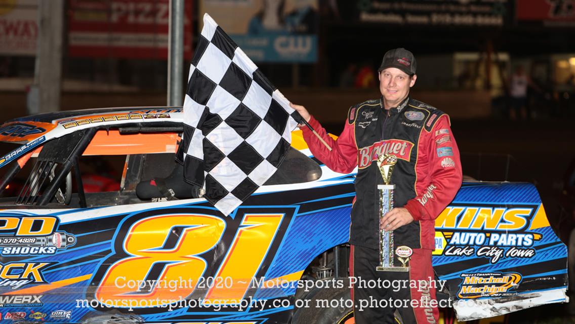 Shryock visits Victory Lane at Boone Speedway