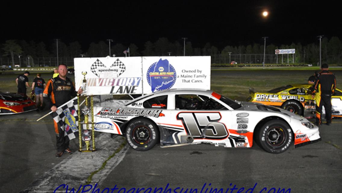 Mike Hopkins Rebounds From Contact For Speedway 95 Checkers