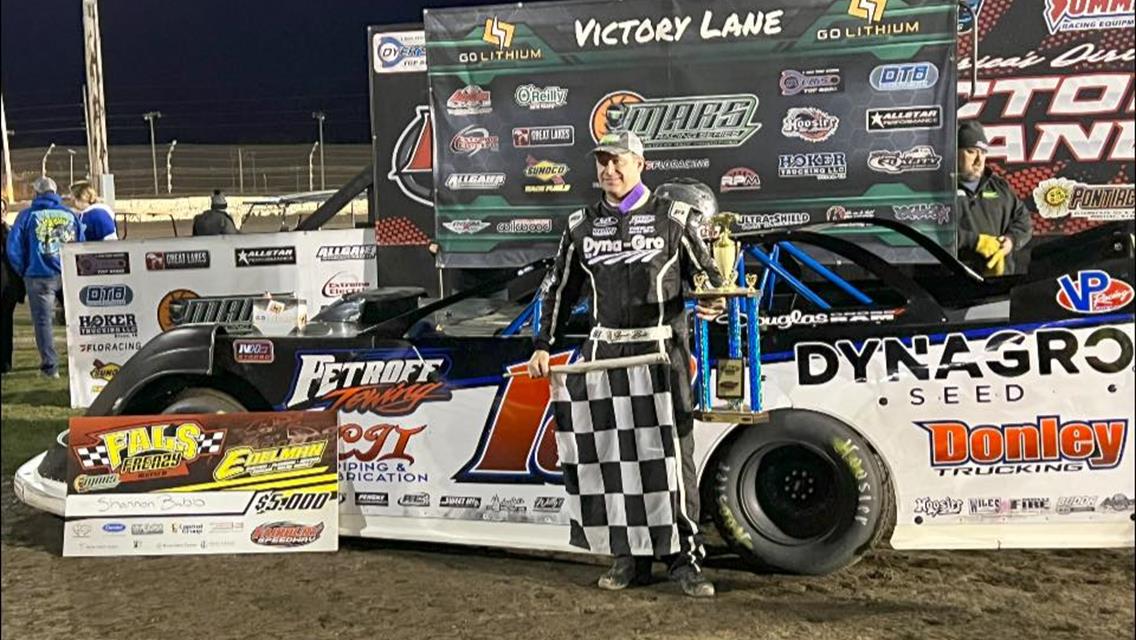 Babb Wires Field, Unzicker Inches Closer to Title