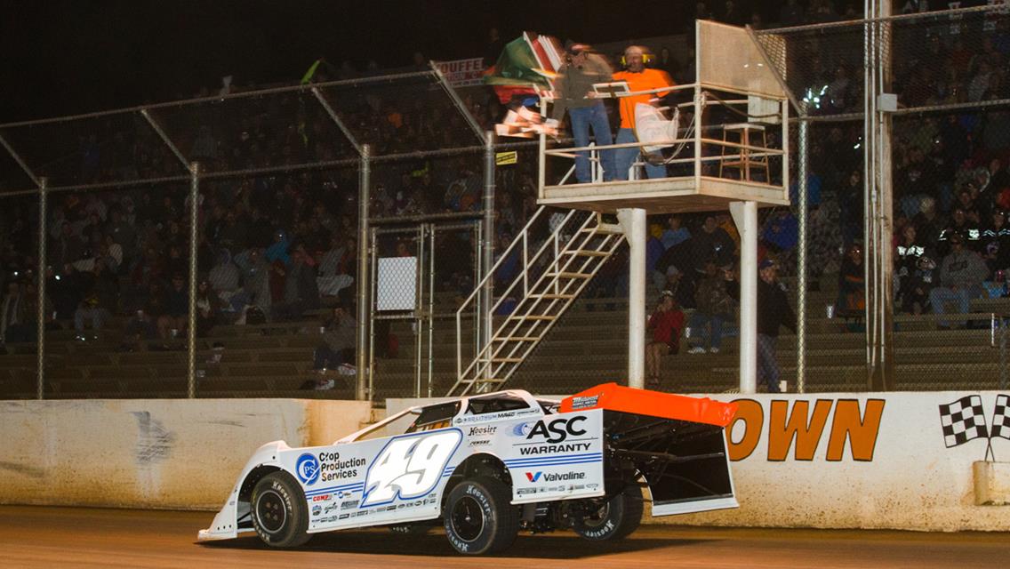 Dominant Davenport Rules Hagerstown