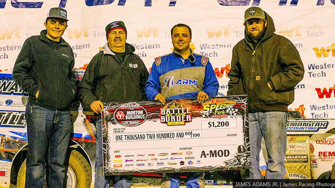 Sanders Sweeps Battle at the Border in New Mexico