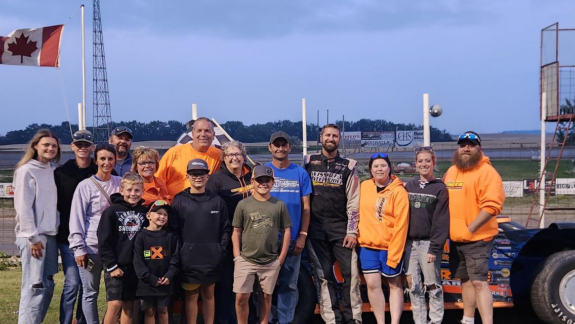 Travis Robertson claims another Track Championship