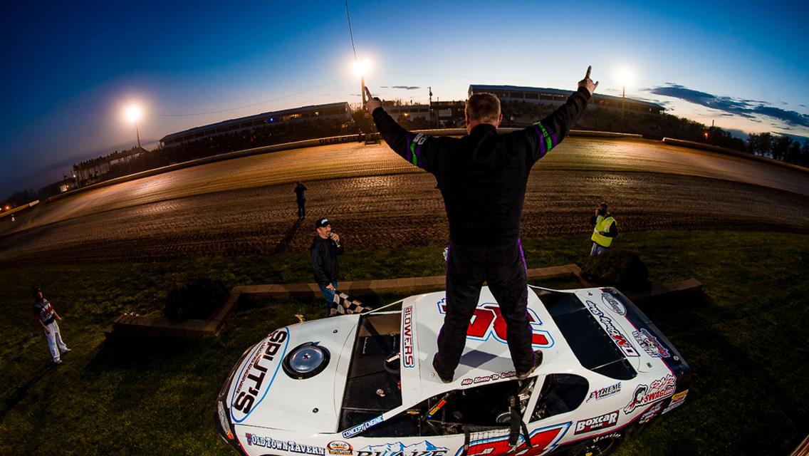 Angst, Richards &amp; Weiss Sweep At Deer Creek