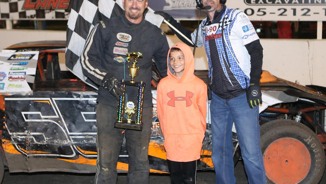 Lindberg takes win as I-90 Speedway champions crowned