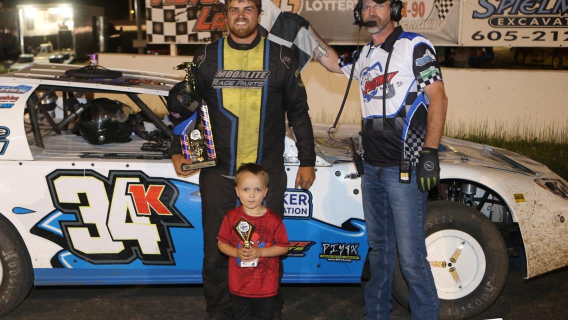 Barger scores exciting Freedom Classic win at I-90 Speedway