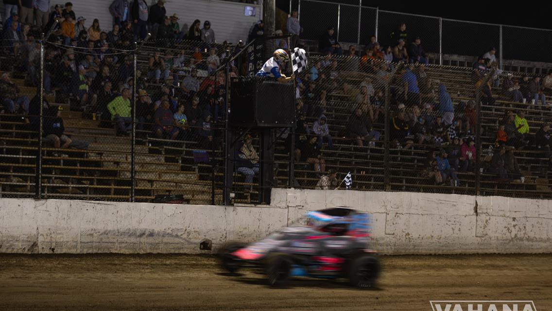 Tyler Kuxhouse Takes The Checkers At LaSalle