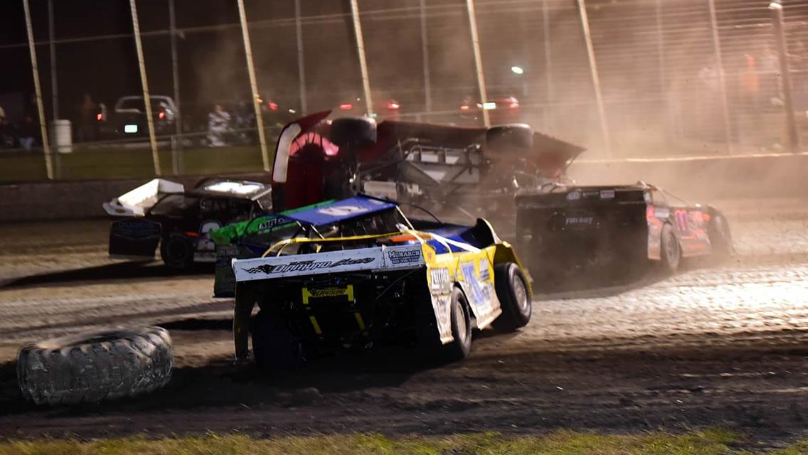 Kosiski Ends Malvern Bank Season with Wild Roll at Lakeside