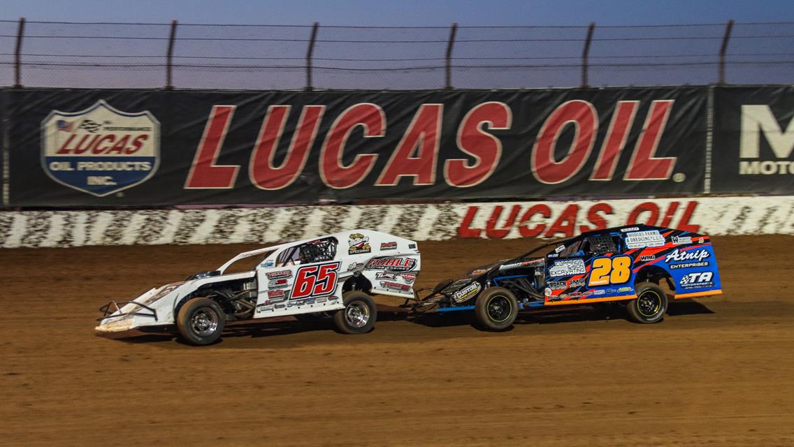 Lucas Oil Speedway to crown Big Adventure RV Weekly Racing Series Midseason champions on Saturday
