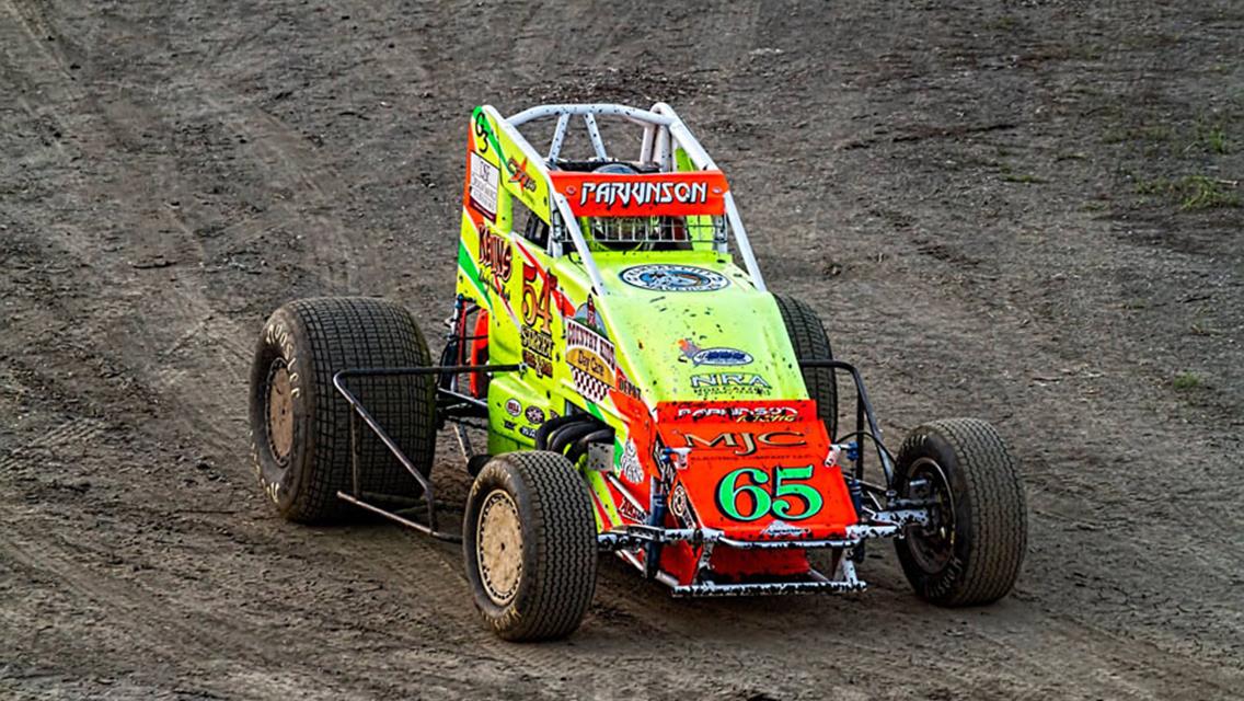 Parkinson, Winfrey top open wheel mains at Valley Speedway