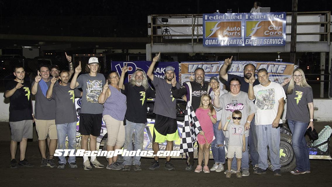 SRX Tickets for Federated Auto Parts Raceway on Sale March 1st