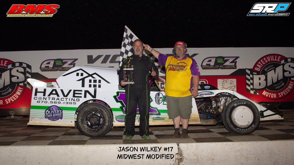 BAD BOY 98 - Georgia Driver JD DAVENPORT SWEEPS THE WEEKEND at the BAD BOY 98!!