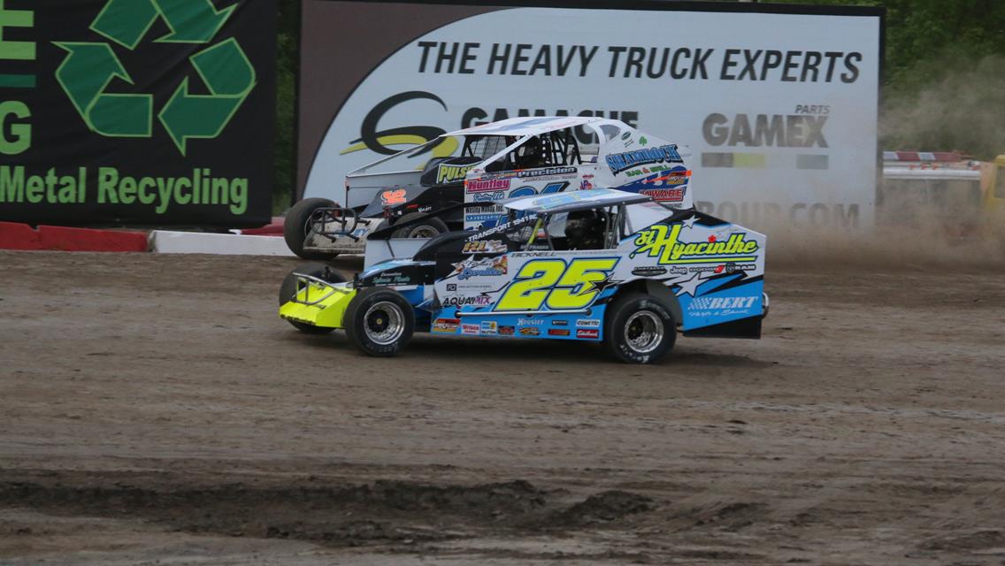 Bernier Dominates 50 Lap Feature at Airborne