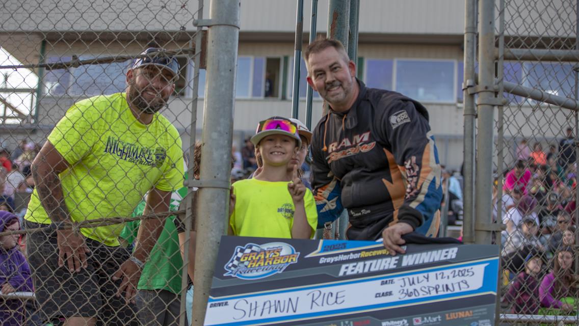 Blood wins Modified Nationals Tune Up, on an Exciting night at Grays Harbor Raceway