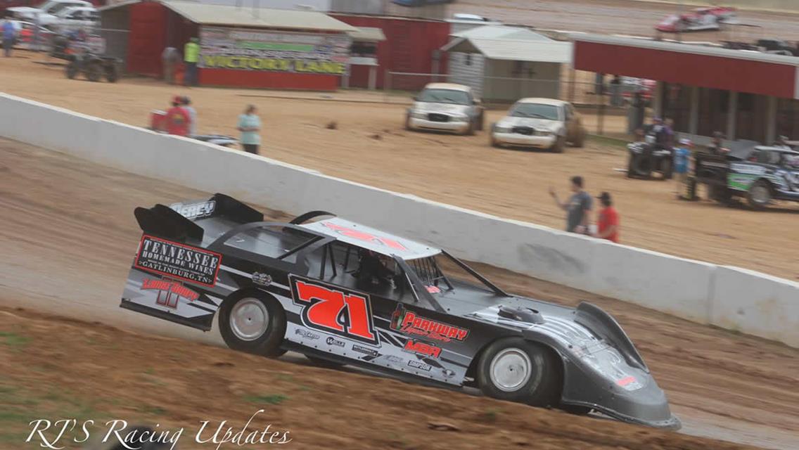 Pierce lands seventh place finish at Volunteer