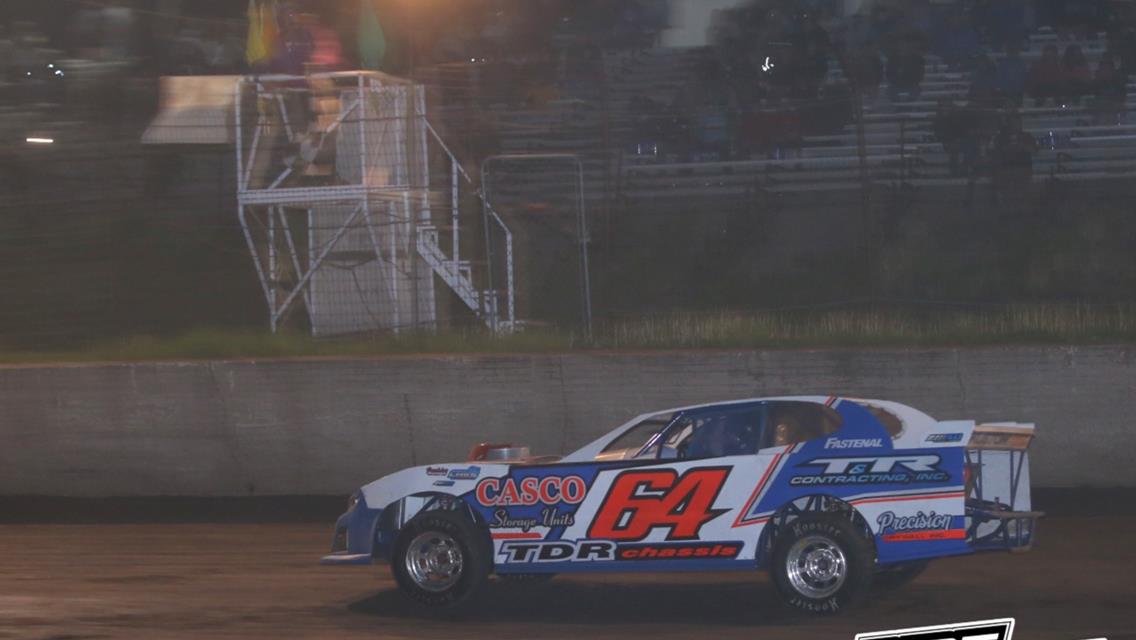 Estenson tops NOSA 410s at I-90 Speedway