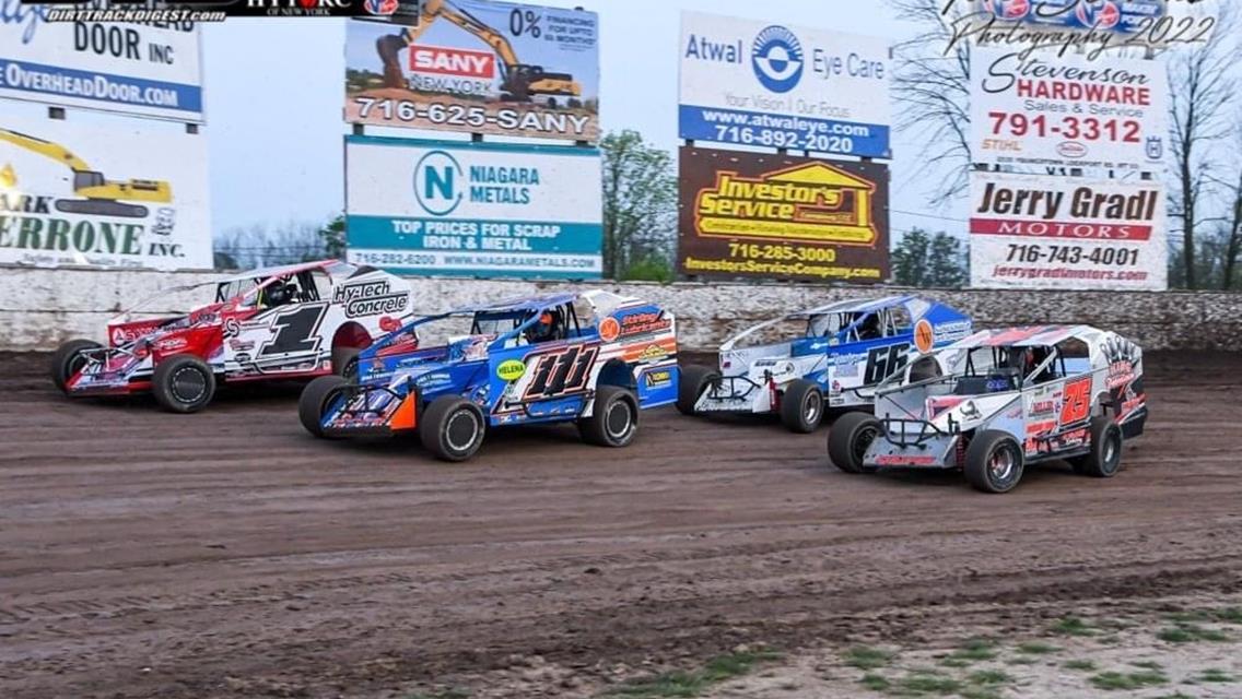 Full Card of Racing to Kick Off Memorial Day Weekend This Coming Friday Night