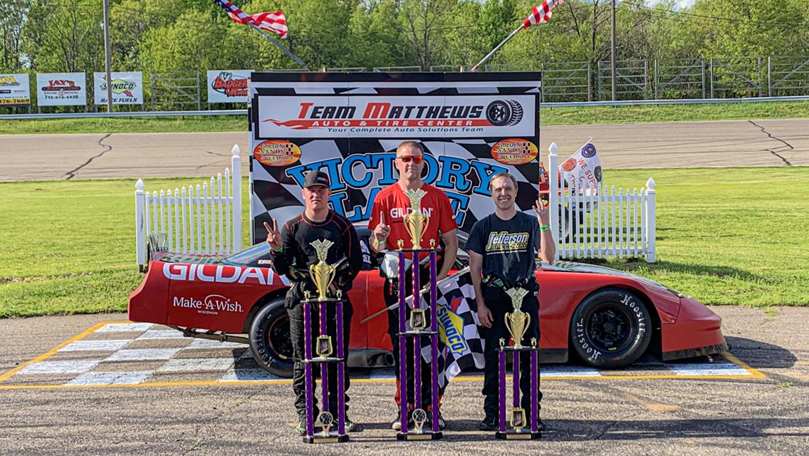 Beale is Victorious in Trickle 99