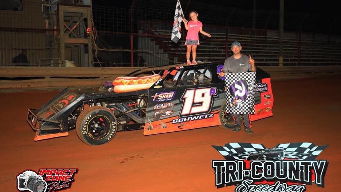 Dillon White Continues Win Streak, Plus More Winners