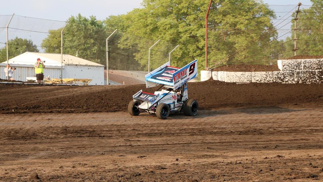 Paul Nienhiser Battles Up Front with IRA and Sprint Invaders in Doubleheader Action