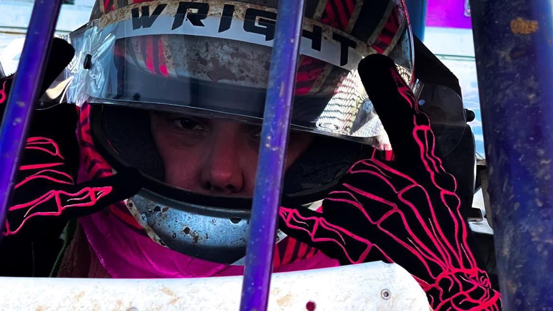 Kelby Wright Seventh During IMCA Modified Prelim A-Feature At Batesville