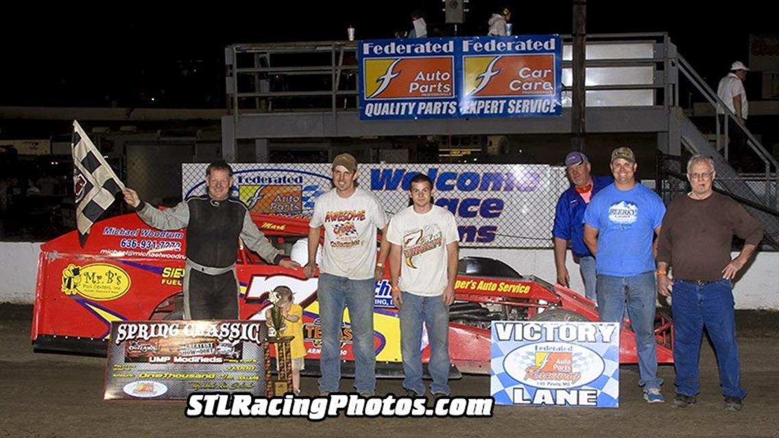 May 2nd, 2015: Mark Miner takes UMP DIRTcar Modified win at Federated Auto Parts Raceway at I-55!