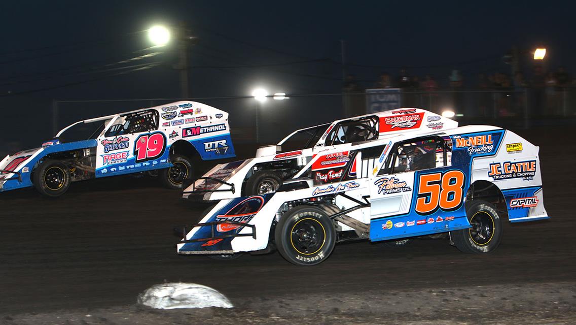 It's Shute in a thriller at the line, Van Horn, Lynch, Smith, and May also see checkers