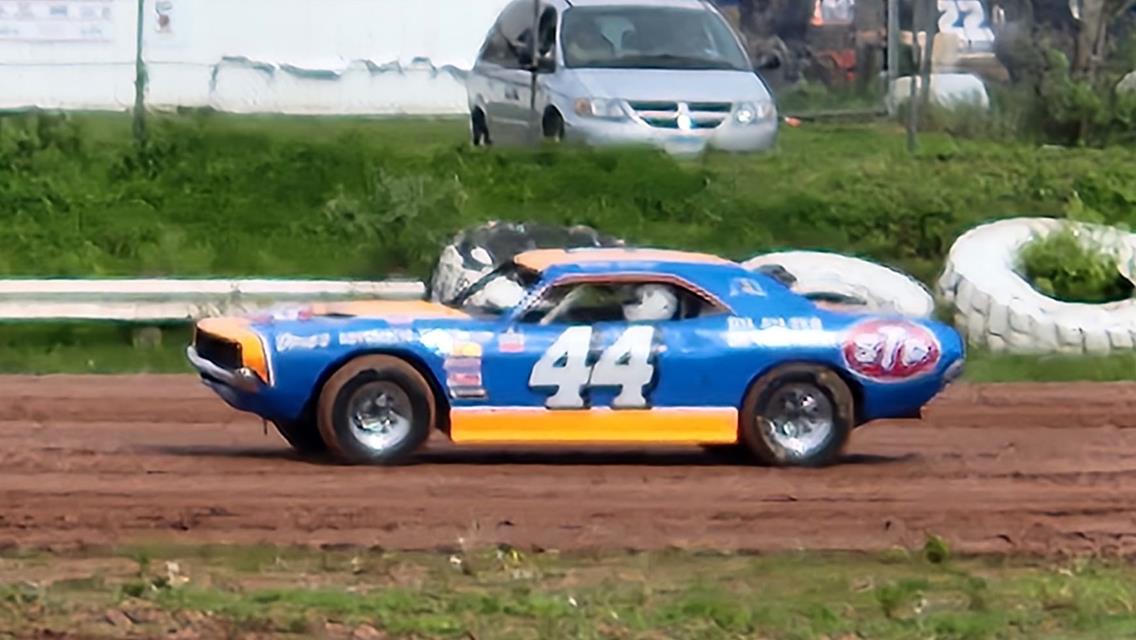 Brian Vang and Bobby LePage get Top Spots at the Proctor Speedway on their Hall of Fame Night.