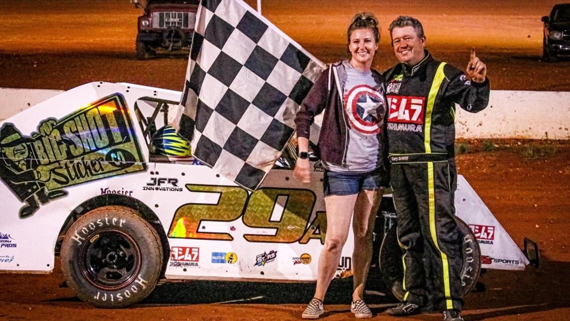 DeWitt proves that patience is key to win at Diamond Park