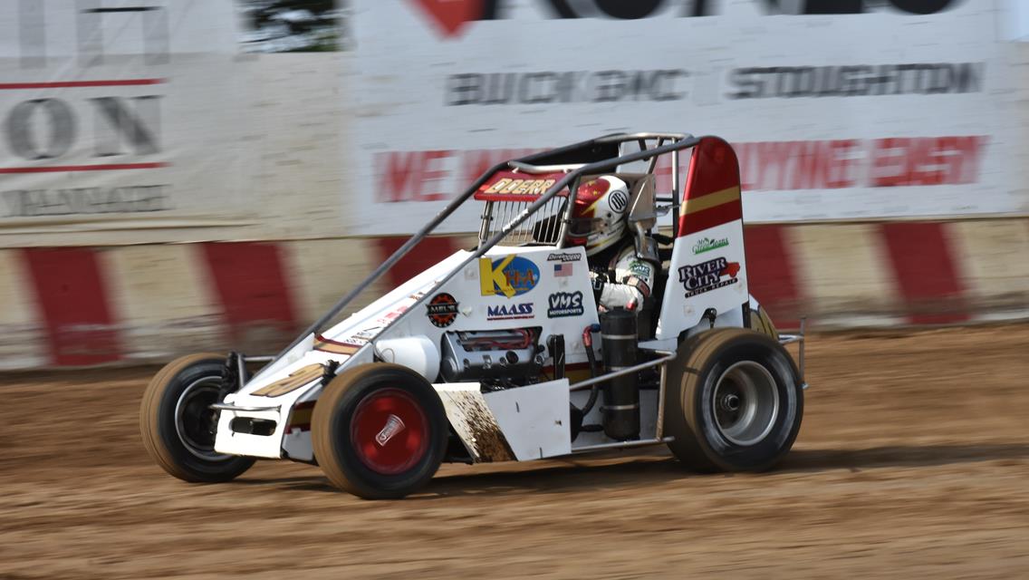 Jones Leads Doerr and Stark Going Into Badger/WoO Angell Park Go