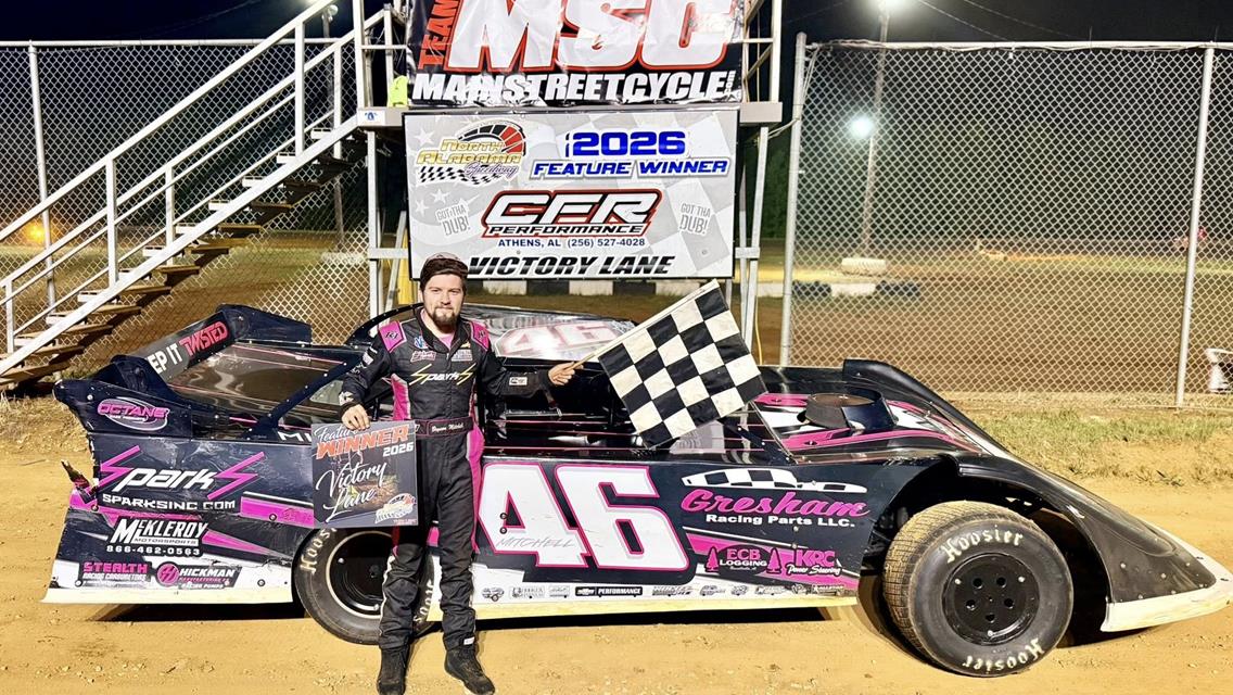 Mitchell &amp; Gipson Go Flag-to-Flag at North Alabama