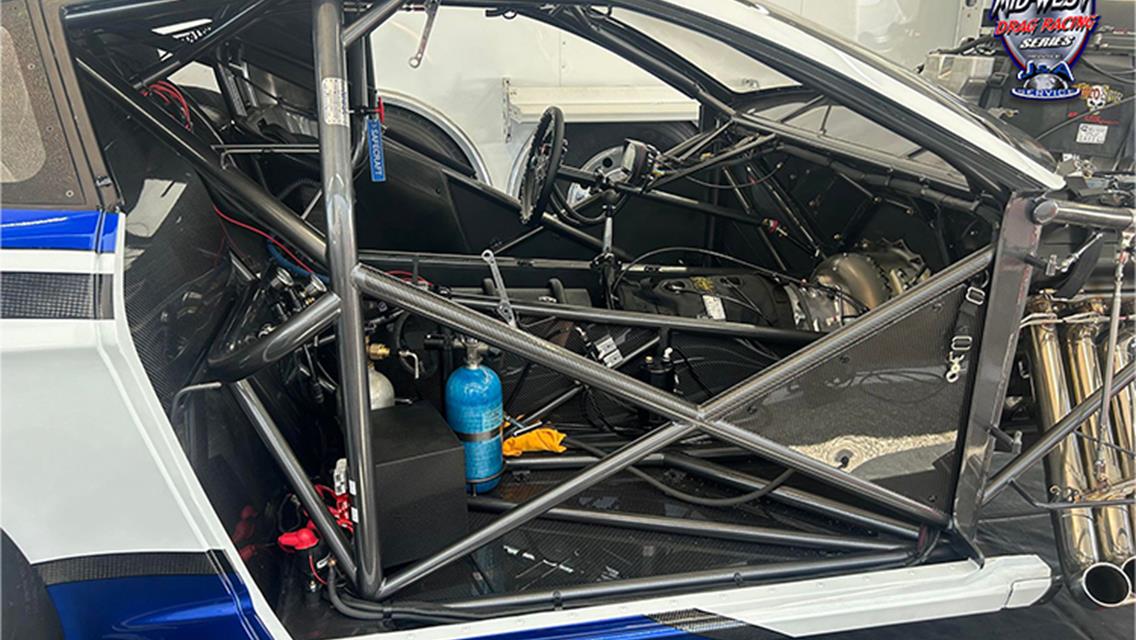 Robert Costa debuts NEW LJRC &#39;23 Mustang at Mid-West Drag Racing Series