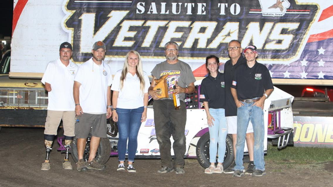 Checkers for Ward at Hunting with Heroes Salute to Veterans Night