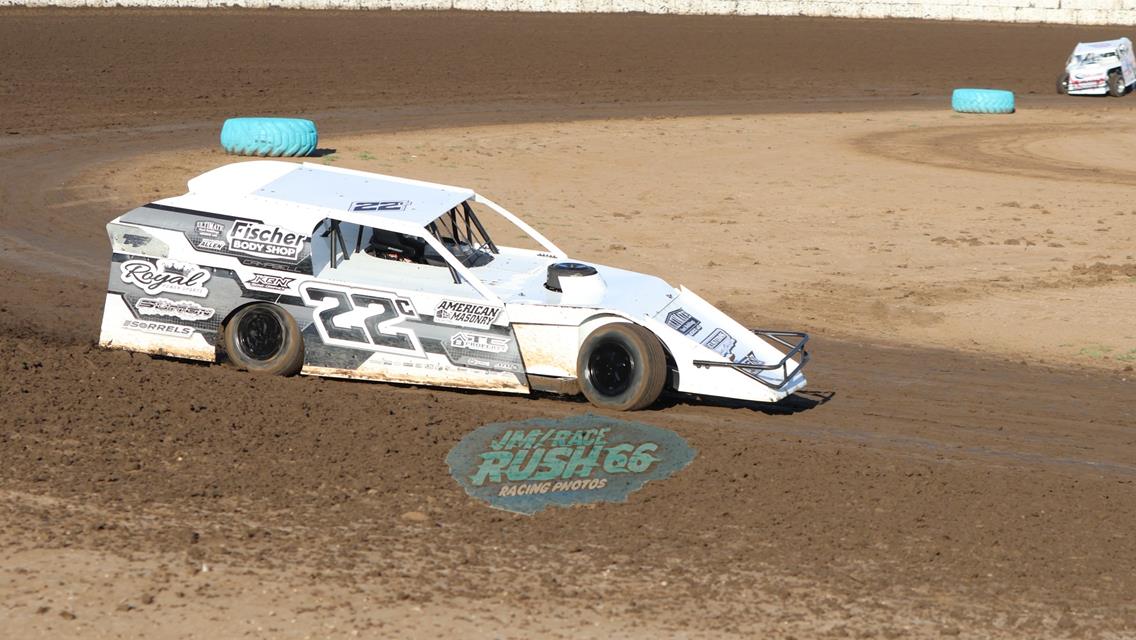 Campbell Charges from 14th, Mullin Masters B-Mods at 81 Speedway