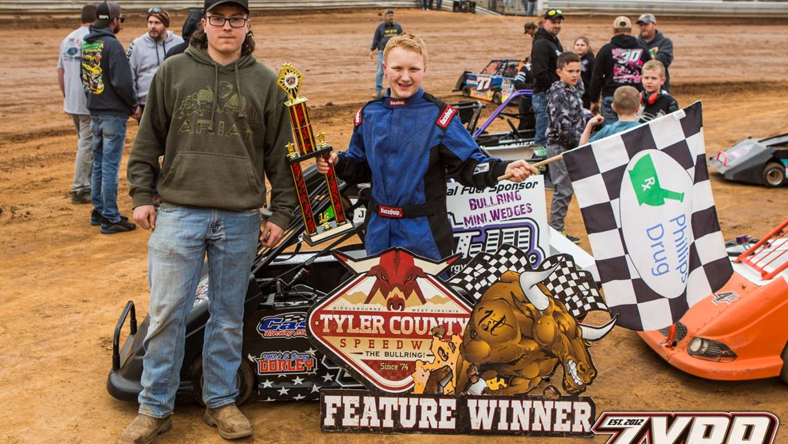 Rusty Schlenk Makes First Trek to &#39;Bullring&#39; a Victorious One; Chad Smith Scores Emotional Win