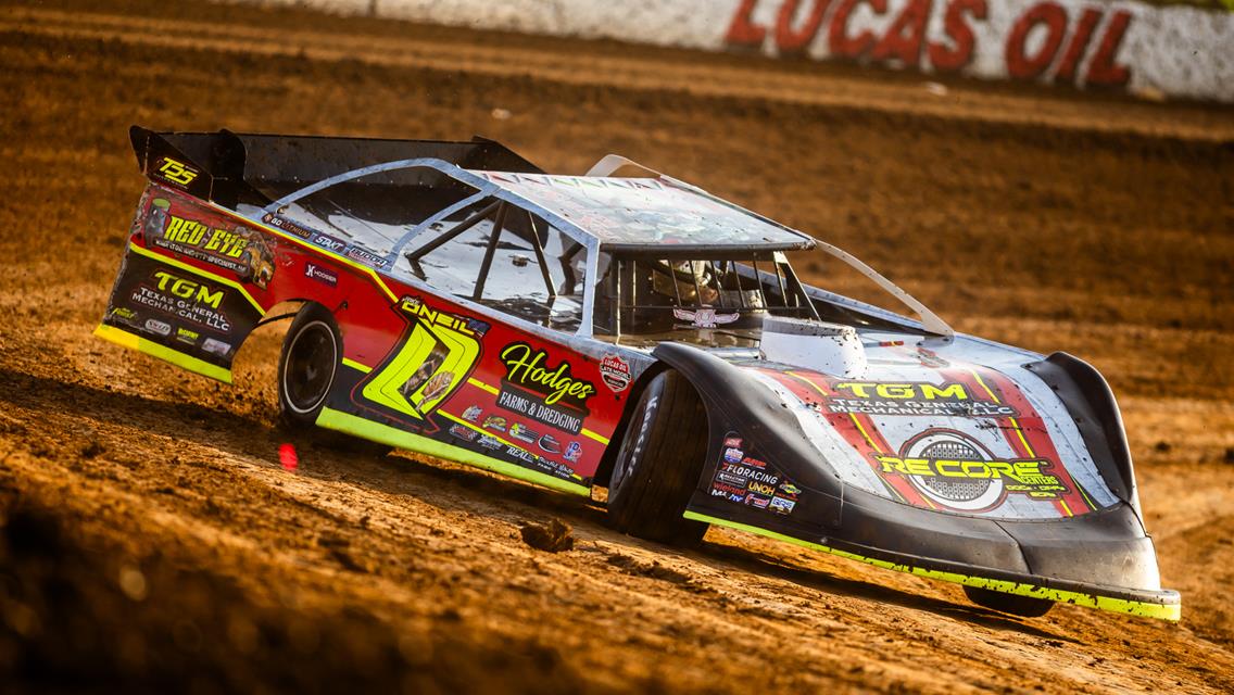 Jake O&#39;Neil competes with World of Outlaws and Lucas Oil; Nick runner-up at Tucson