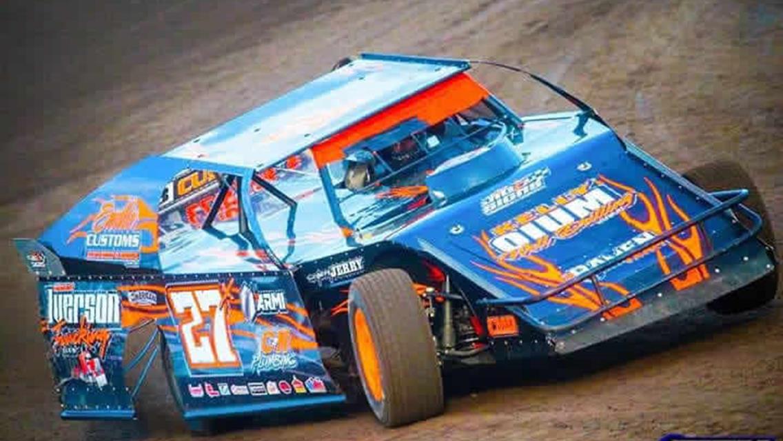 Legendary 100 prelim victory highlights Iverson&#39;s 2020 season; Wild West Shootout to open 2021