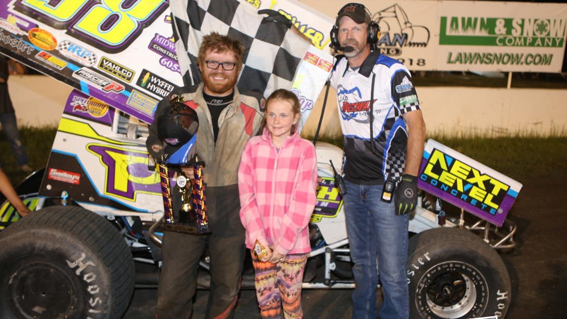 Barger scores exciting Freedom Classic win at I-90 Speedway
