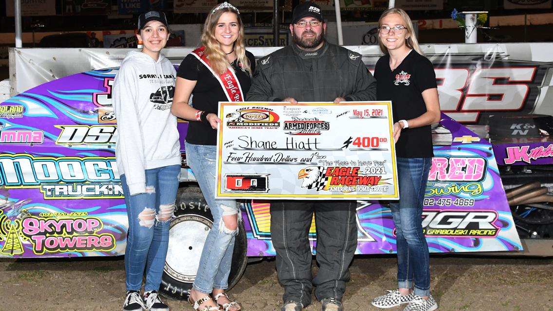 Saathoff, Andrews, Riggins, Gilland, &amp; Richards win at Armed Forces Night