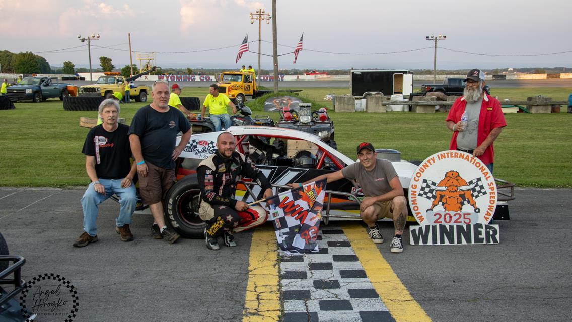 G-DOG DASH 4 CASH &amp; PIRATE TRAILER MAYHEM STEAL THE SHOW AT THE BULLRING